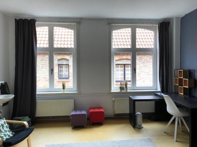 By Lot 3 Capsulehotel *